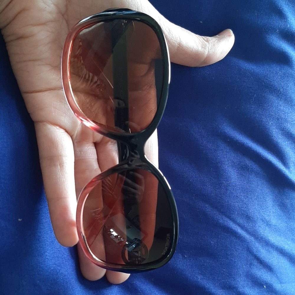 Women sunglasses mk black pink - Picture 3 of 4